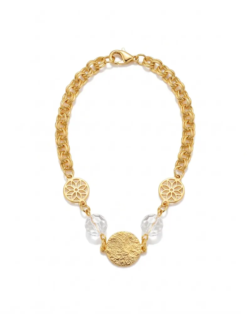 Pulseira dourada com cristais e medalha