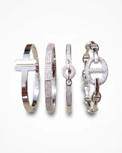 Kit de pulseiras prateadas com zircônias