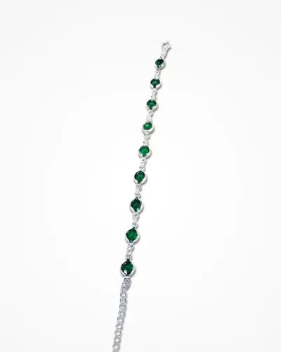 Pulseira prata com pedras verdes
