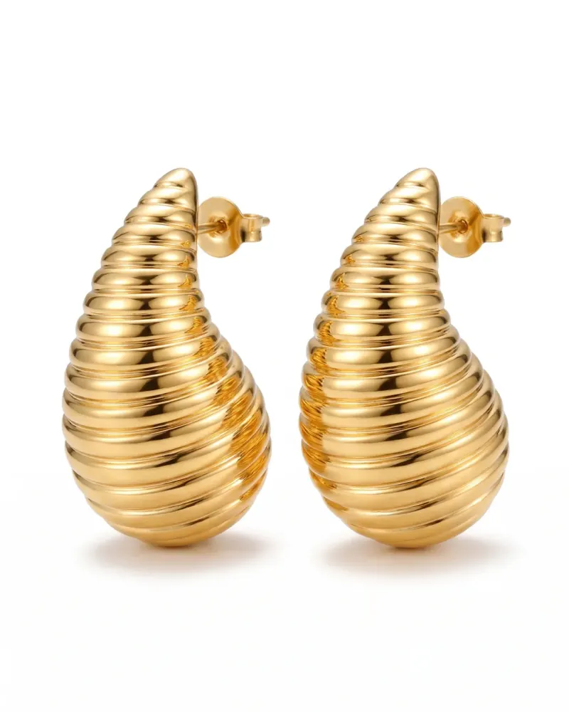 Brinco gota canelada dourado