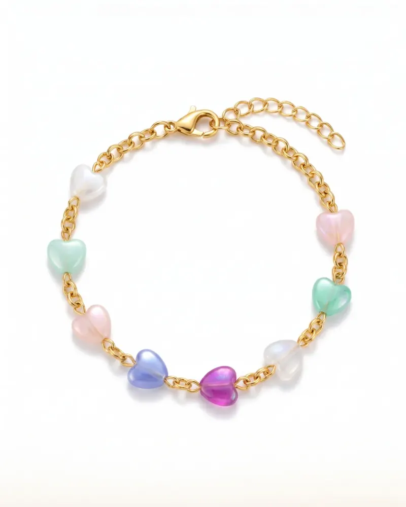 Pulseira dourada com corações pastel
